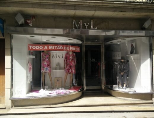 M Y L Moda Punto Y Complementos S L